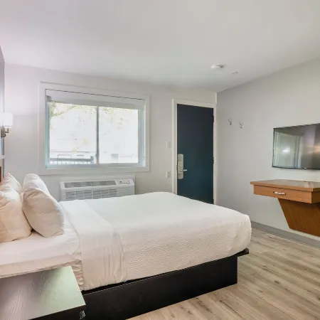 Motel Newstar Laval