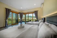 Vila Sawo Kecik Syariah - Hot Tub