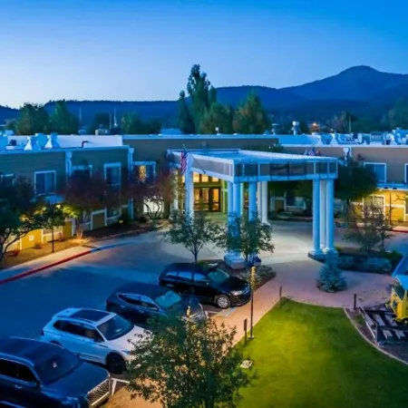 Grand Canyon Railway Hotel
