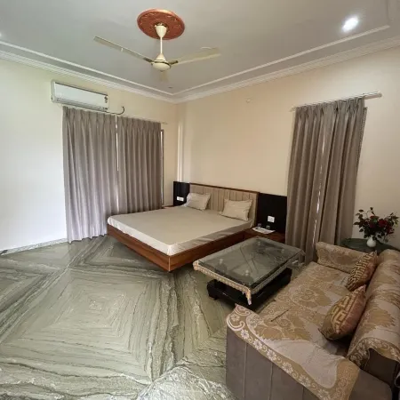 GEETANJALI RESORT