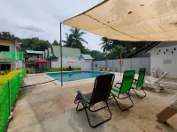 Seaside Traveler's Inn by Camiguin Island Home - Bãi biển