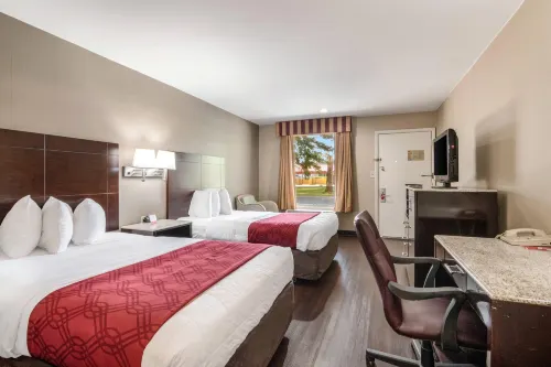 Econo Lodge Pocomoke City Hwy 13 - piscine