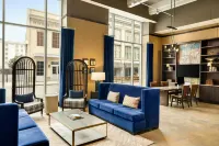 Fairfield Inn & Suites New Orleans Downtown/French Quarter Area - Parkering
