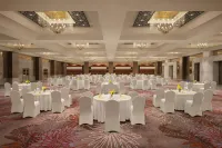 Le Meridien, Surat - Airport Shuttle