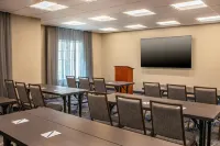 Fairfield Inn & Suites Brunswick Freeport - 3-Star