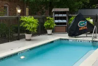 Hampton Inn & Suites Gainesville-Downtown - Pool