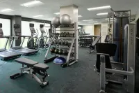 TownePlace Suites by Marriott Montreal Airport - Gym