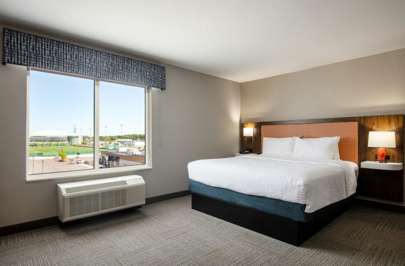 Hampton Inn by Hilton Green Bay Stadium