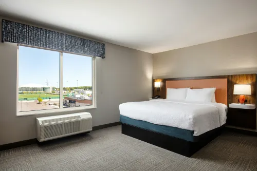 Hampton Inn by Hilton Green Bay Stadium - 2-Star