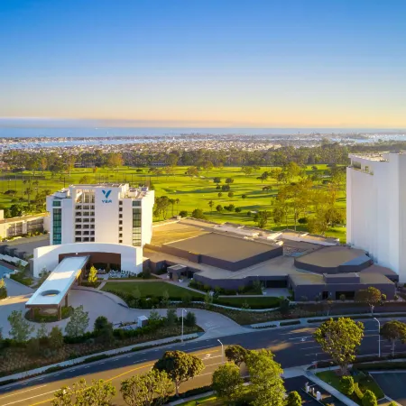 VEA Newport Beach, a Marriott Resort & Spa