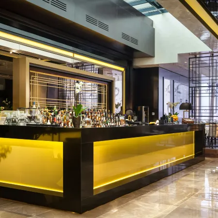 Saint Ten Boutique Hotel, Small Luxury Hotels