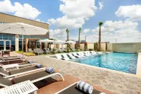 Embassy Suites by Hilton San Antonio Landmark - Uima-altaat