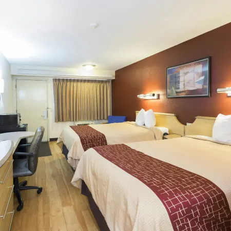 Red Roof Inn Cincinnati - Sharonville