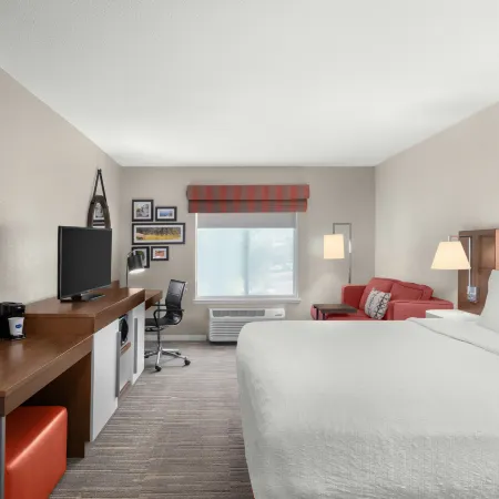 Hampton Inn & Suites Fresno