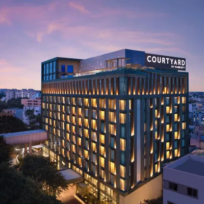 Courtyard by Marriott Hyderabad 몰라 알리 다르가하 주변 호텔