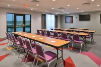 Hampton Inn & Suites Ames - Parkering