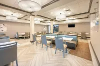 SpringHill Suites by Marriott Conyers - parking