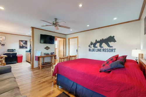 Pet Friendly! Couples Retreat in Southern Illinois - 2-Star