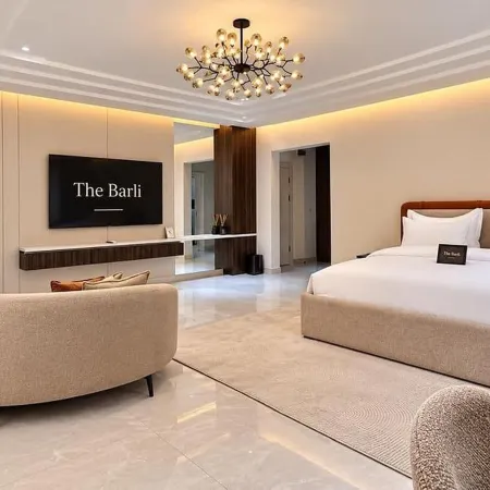 The Barli Hotel & Apartments