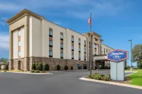 Hampton Inn Paragould - parking