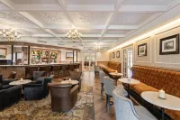 Mount Grace Hotel & Spa - parking