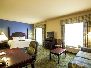 Hampton Inn & Suites Natchez