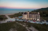 Sunny Castle Hotel - All Inclusive and Free Parking