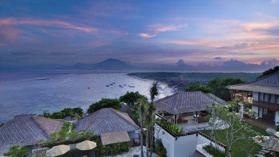 Batu Karang Lembongan Resort & Spa