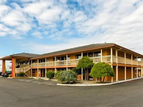 Niwas Inn Hotels in Fife