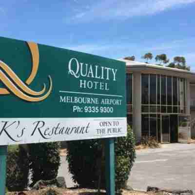 Quality Hotel Melbourne Airport Hotel Exterior
