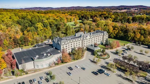 Hilton Pearl River Hotels in Nanuet
