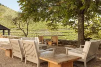 Quinta Nova Winery House - Relais & Châteaux Hotels in Gouvinhas