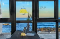 Pohang Uni's Sea Caravan (Homigot Branch) Hotels near Glamping and Caravan