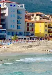 Vela D’Oro Appartamenti Sul Mare Hotels in Pietra Ligure