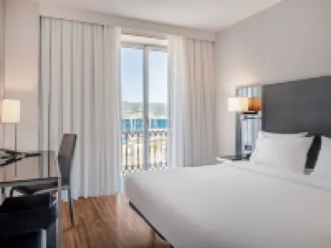 AC ホテル パラシオ ユニバーサル バイ マリオット ビーゴのホテル