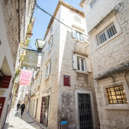 Stephane City Vibe Suites - Double Room