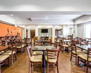 Sleep Inn & Suites Page at Lake Powell - breakfast