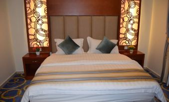 Bodor Al Sharq Suites