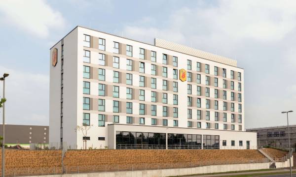 Super 8 by Wyndham Oberhausen