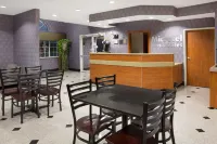 Microtel Inn & Suites by Wyndham Garland/Dallas Hotels in Garland