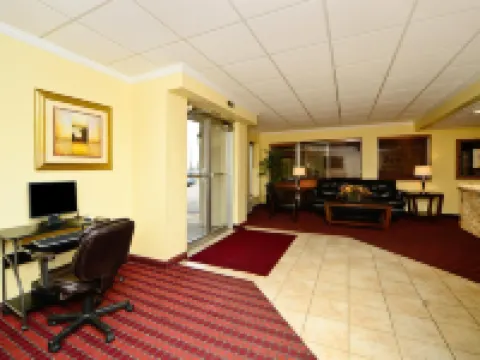 Americas Best Value Inn and Suites St. Cloud Hotels in Saint Cloud