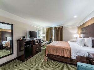 Quality Inn & Suites SeaWorld North