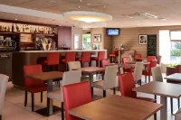 Campanile Reims Ouest - Tinqueux Hotels in Tinqueux