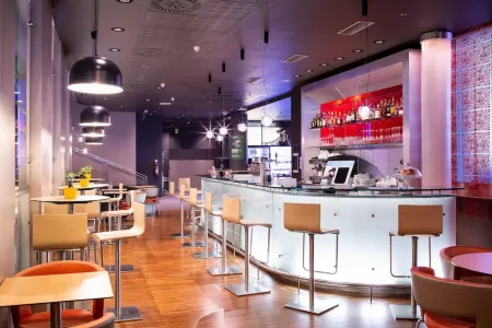 Ibis Praha Old Town Отели в г. Прага