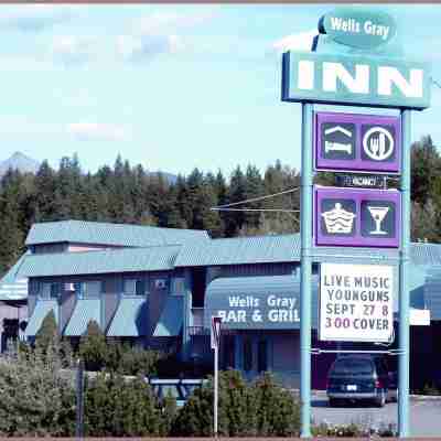 Wells Gray Inn Hotel Exterior