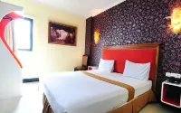 Hollywood Hotel Hotels in West Jakarta City