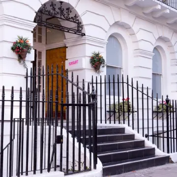 Smart Russell Square Hostel Hotels near The British Museum