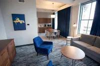 Blu-Tique, Akron, a Tribute Portfolio Hotel Hotels in Akron