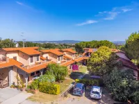 Trilocale - Ranch Hotel Hotel in zona Rocca Pisana