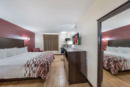 Red Roof Inn & Suites Denton Отели в г. Дентон